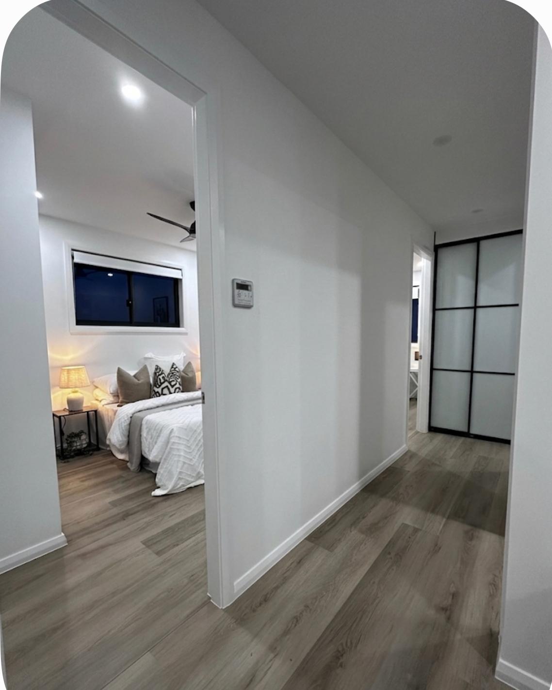 Perfect Bedroom Styling from Entry